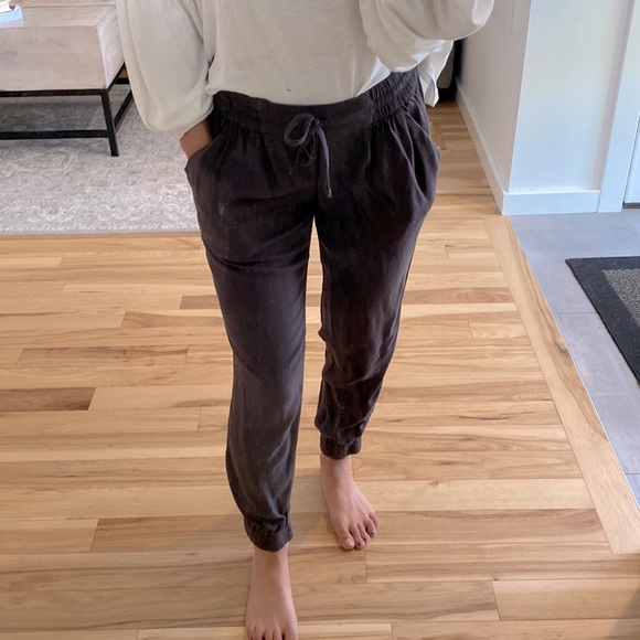 Aritzia pants - Picture 2 of 3
